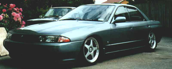 R32 Nissan Skyline Sedan Picture